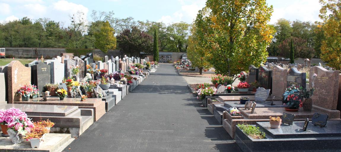 Caluire-et-Cuire - entretien de sepulture ETERNELIS dans les cimetieres locaux